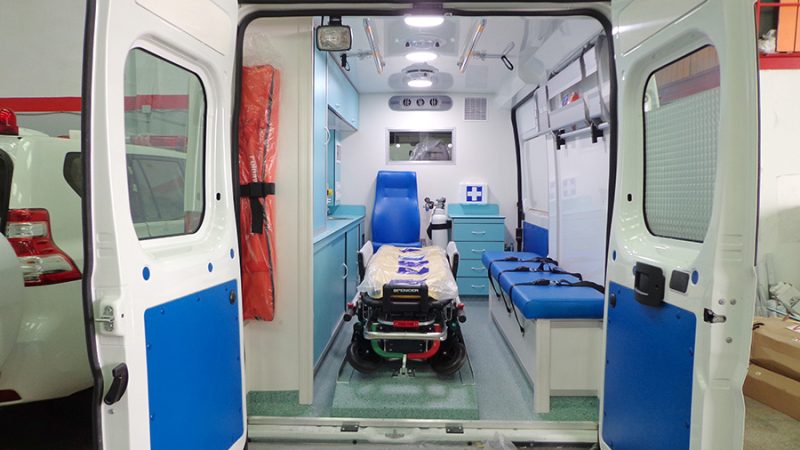 Ambulances médicalisées et unité de santé mobile – Image 2
