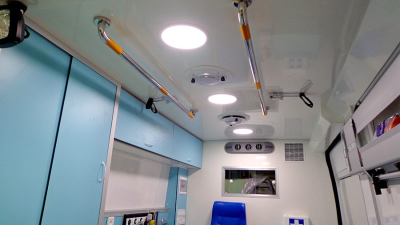 Ambulances médicalisées et unité de santé mobile – Image 3