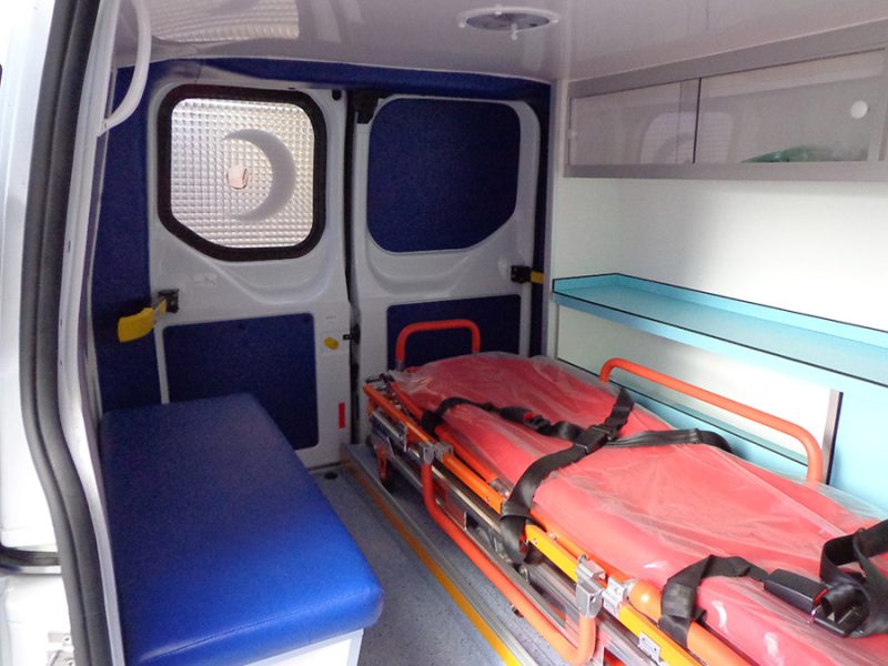 Ambulances médicalisées et unité de santé mobile – Image 9